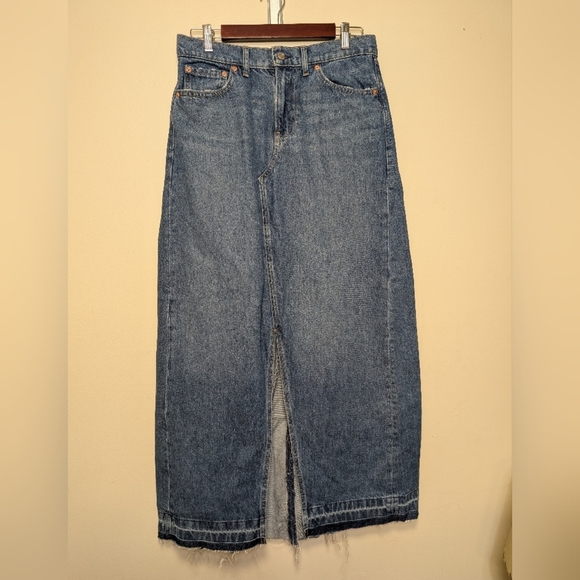 GAP Women’s Denim Midi Skirt Tall 29/8T High Rise Raw Hem 100% Cotton Button Fly - Picture 7 of 8